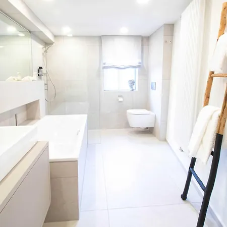 Appartement Adlerlodge - Ferienhaus Und Apartment