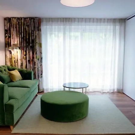 Adlerlodge - Ferienhaus Und Apartment *